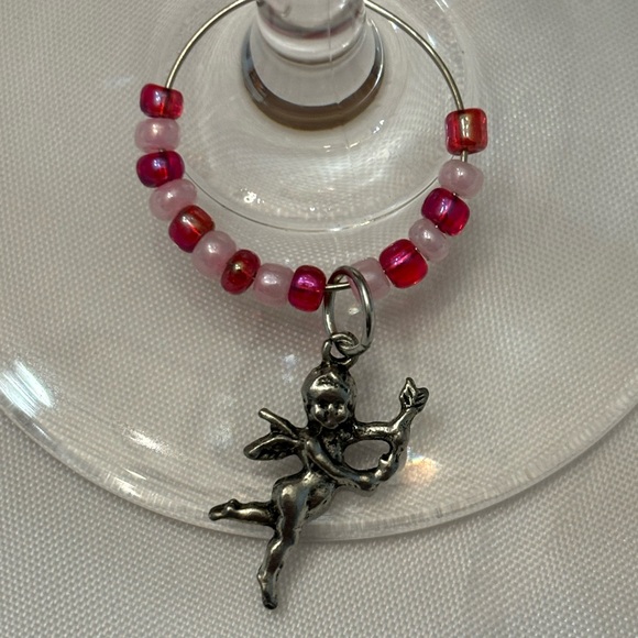 New 4 pc. Handcrafted Love Themed Wine Glass, Mug or Tumbler Charms - Picture 5 of 6